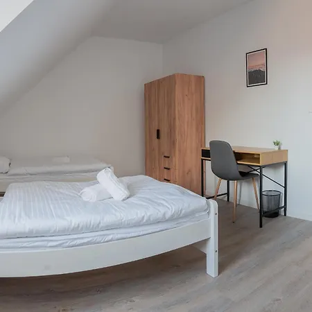 Apartman Jobostays - Fehn Monteurswohnungen Mit Parkplatz Neubau Naehe Meyerwerft